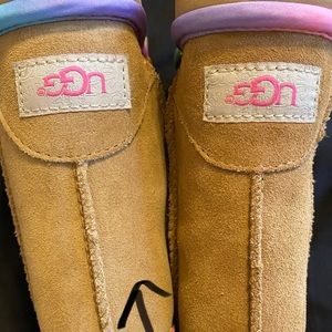 New never worn Toddler size 6 authentic UGG boots